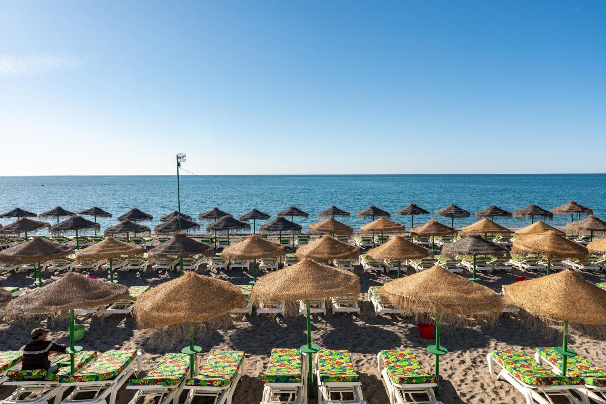 Bhost - Las Palmeras Benalmádena Dış mekan fotoğraf