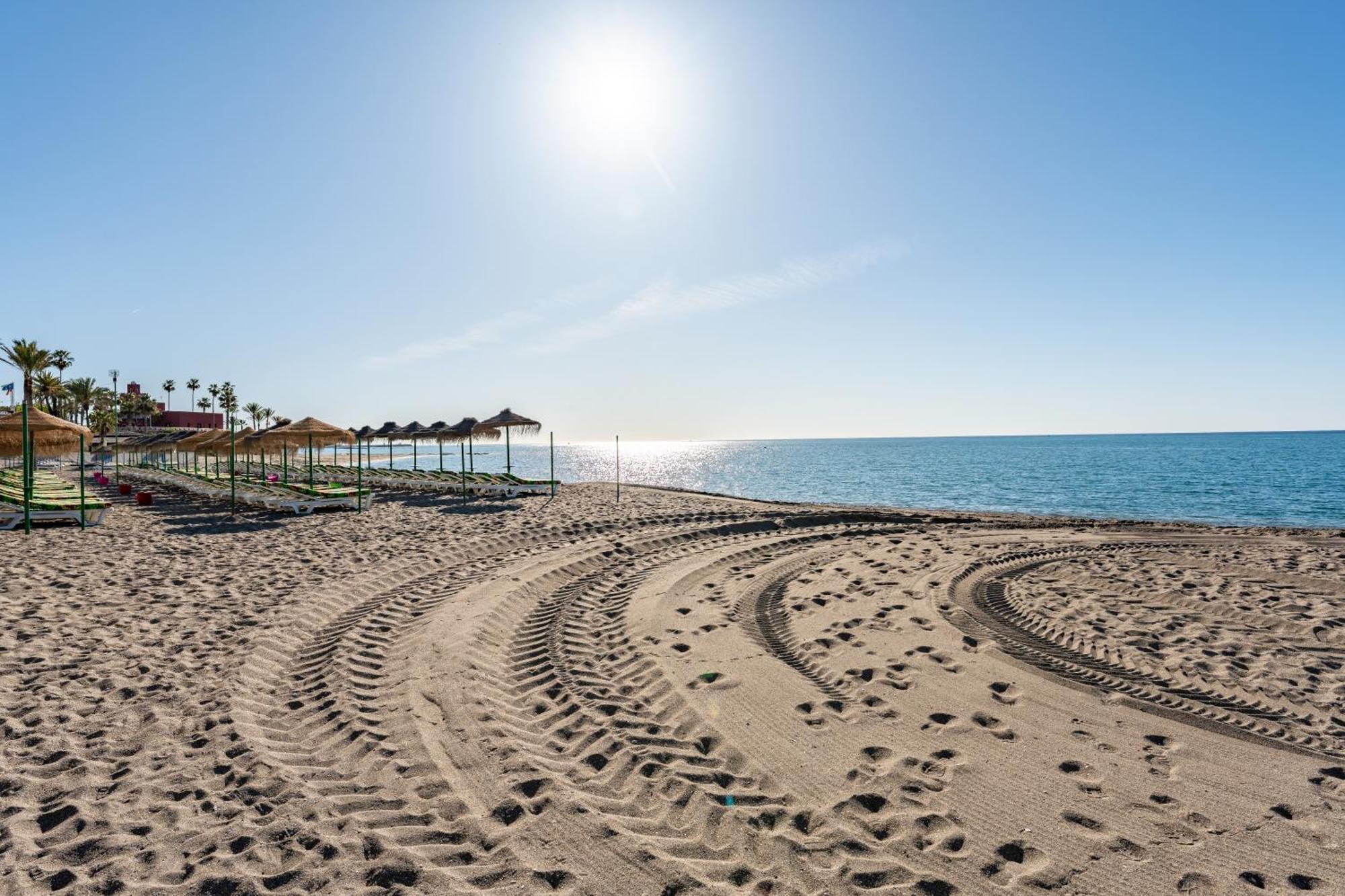 Bhost - Las Palmeras Benalmádena Dış mekan fotoğraf